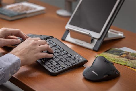 The Best Ergonomic Keyboard and Mouse Combos - Goldtouch