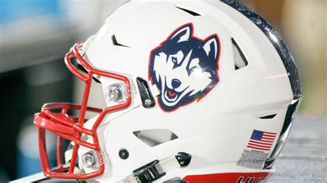 UConn Football Recruiting: Huskies Add Two Three-Star Commitments - The ...