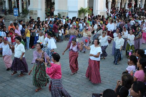 Guling Guling Festival : Paoay, Ilocos Norte's 400 Year Old Tradition