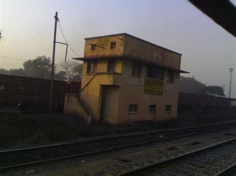 Hirakud Railway Station ( on Jharsuguda-Sambalpur-Visakhapatnam route)