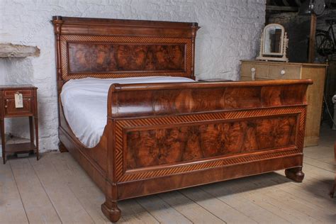 Spectacular Super King Size Italian Sleigh Bed - Antiques Atlas