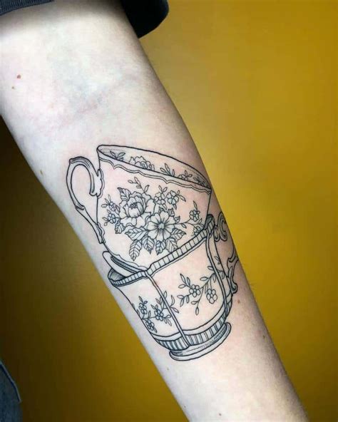 Top 77 Best Teacup Tattoo Ideas - [2021 Inspiration Guide] in 2021 | Teacup tattoo, Tea tattoo ...