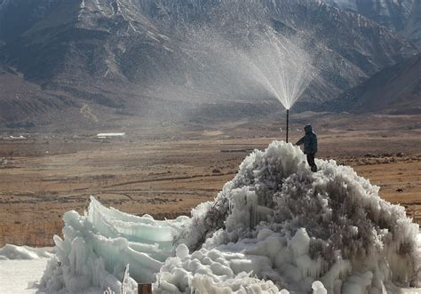 The “ice stupas” that could water the Himalaya - Environment