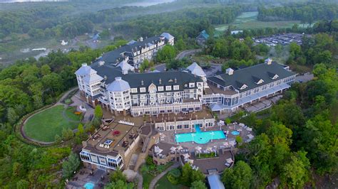 J.W. Marriott The Rosseau Muskoka Resort & Spa: The Grand Tour - LXRY Magazine | Canadian Luxury ...