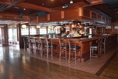 Schafer's in Port Jeff relaunches as the new Harbor Grill restaurant - Greater Long Island