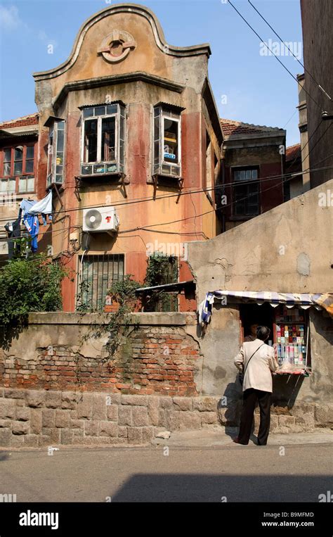 China, Shandong province, Qingdao, old town Stock Photo - Alamy