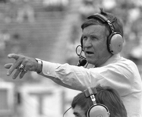 Longtime Head Coach & 1990 AFCA President Johnny Majors Passes Away