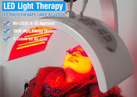 Three Color Infrared Led Light Therapy Skin Care Device