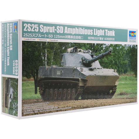 Trumpeter Russian Amphibious Light Tank 2S25 Model Kit Scale 1:35