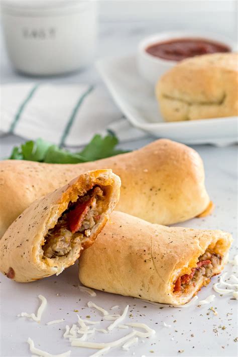 Stromboli Dough - Bunny's Warm Oven