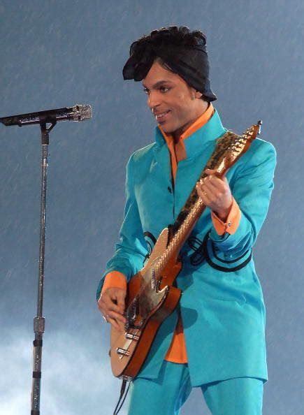 Prince - Super Bowl halftime show, 2007 | Prince images, Prince rogers nelson, The artist prince