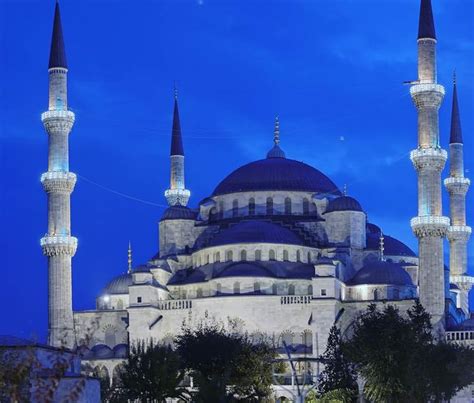 Closeup Of The Blue Mosque At Night | Istanbul