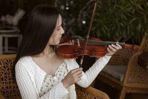 Moderne Musik mit Geige: Virtuose Werke von "klassischer" Violine bis ...