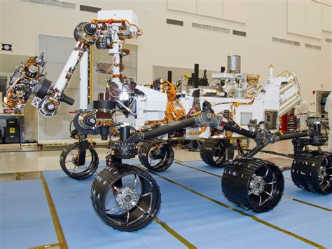 NASA's curiosity continues mobility checkouts