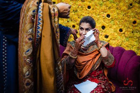 Photo of A sikh bride in stunning antique jewellery