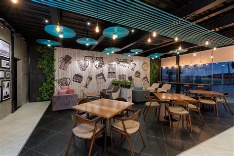 Coffee Shop Interior Design Ideas in Sri Lanka - DM Interior Studio