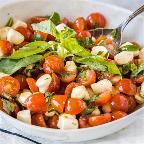 Tomato Mozzarella Salad - Dinners, Dishes, and Desserts