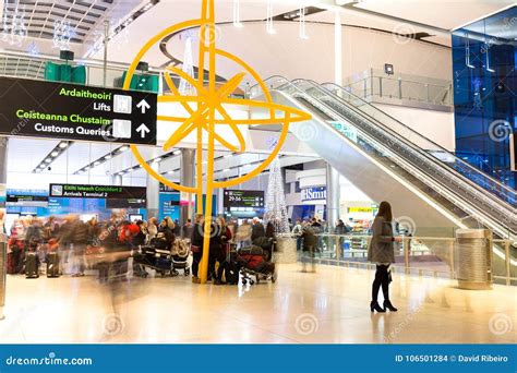 Friday, December 22nd, 2017, Dublin Ireland - People at Terminal 2 Arrivals Editorial Stock ...