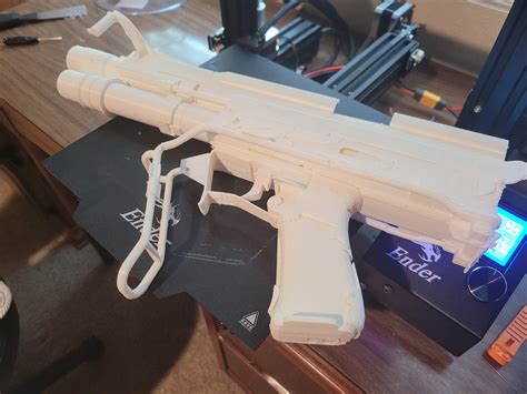 I 3D printed a model of the shotgun from Half Life: Alyx : r/HalfLife