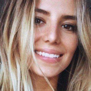 Sarah Kohan - Bio, Facts, Family | Famous Birthdays