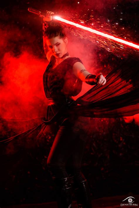 The 30 Best Rey Skywalker Cosplays We've Ever Seen (Most Beautiful ...