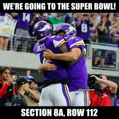 Pin by Rip Raider on Vikings Suck | Funny sports memes, Nfl jokes ...