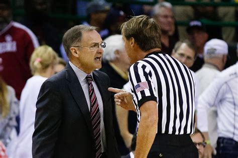 Highly rated NCAA official John Higgins won’t ref Final Four after his crew blew a 1st-round ...