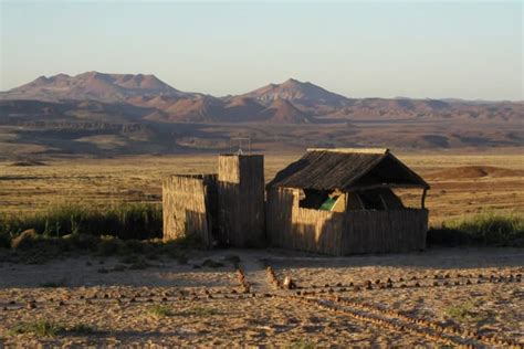 Luxury, Bespoke Skeleton Coast Flying Safari to Namibia