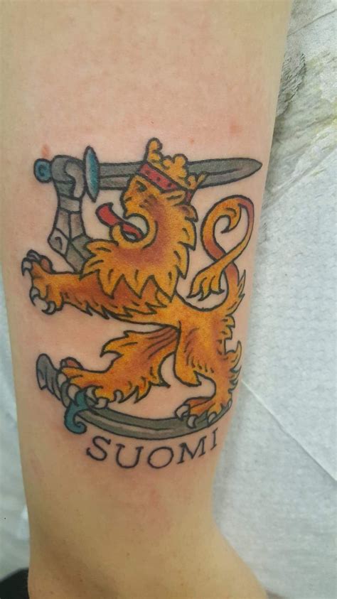 Suomi / Finnish crest tattoo Crest Tattoo, Hockey Players, Finland ...