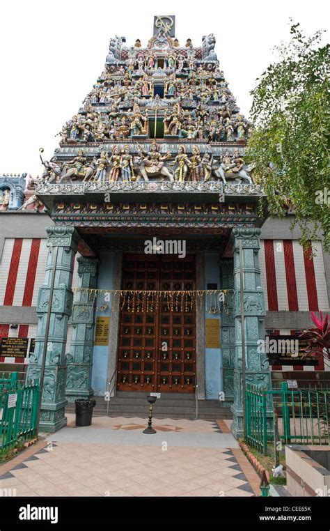 Sri Veeramakaliamman Temple, Singapore Stock Photo - Alamy