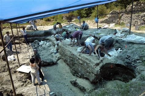 Dmanisi: 1.8 Million Year Old Hominid Site