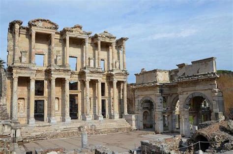 The Celsus Library: 20,000 Scrolls Lost to History but Its Striking Architecture Remains ...