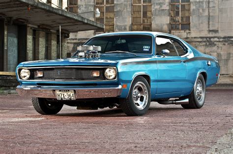 This Throwback Tunnel Ram 1971 Plymouth Duster Reminds Us Why The 80s Were So Good! - Hot Rod ...