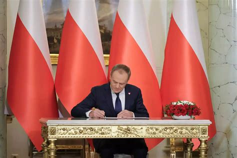 Donald Tusk sworn in as Poland's new prime minister - Vanguard News