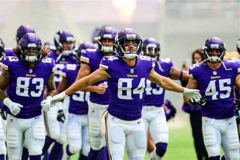 Vikings Roster Cuts: Minnesota Vikings release Chad Beebe - Daily Norseman