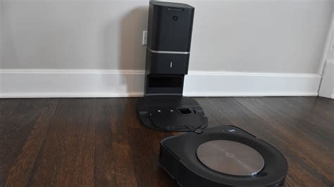 iRobot Roomba s9+ vs. iRobot Roomba i7+: Which should you buy? | Tom's ...