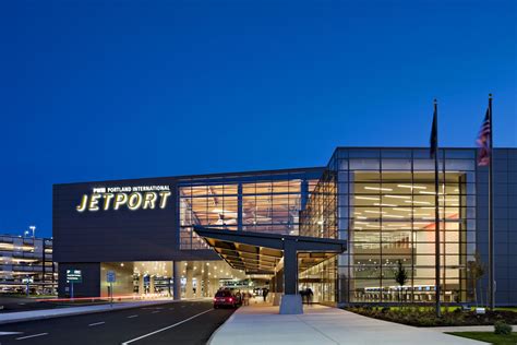 Portland, Maine, to issue its first airport green bond deal | Bond Buyer