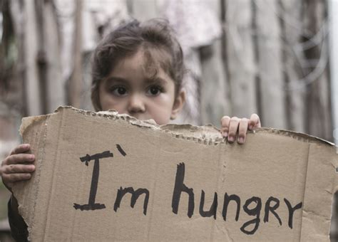 Help Fight Hunger | Volunteers of America