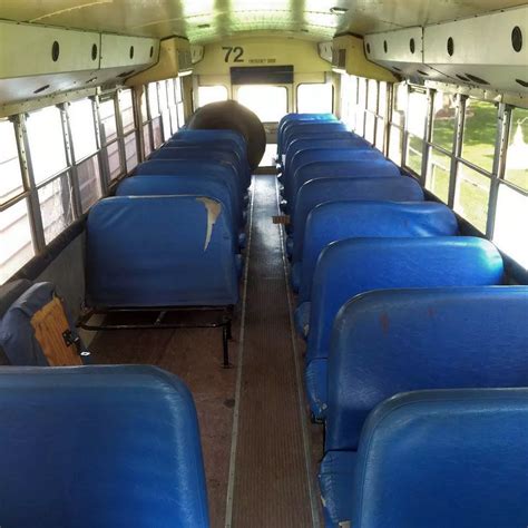 This Midwest Family Transformed a Yellow School Bus Into Their New Home ...