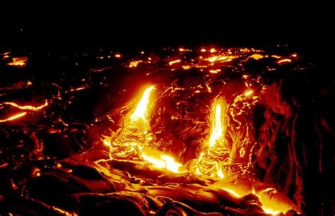 Stunning picture and video from the Kilauea Eruption in Hawaii