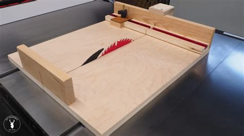 Small Parts Crosscut Sled | DIY Montreal