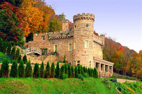 VDare Purchases Berkeley Springs Castle | Morgan County USA