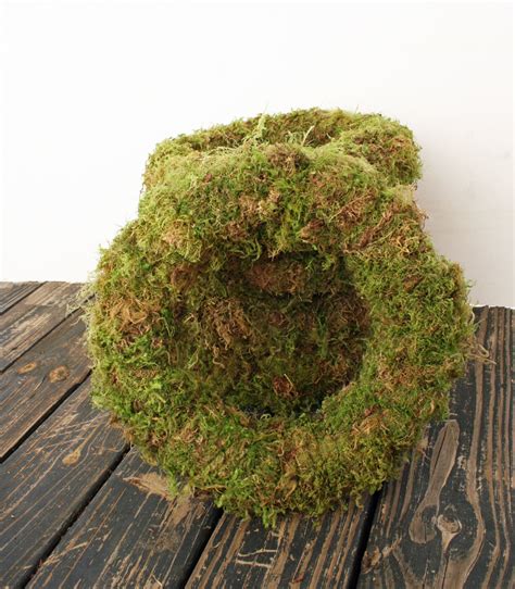 Wreath, Oregon Moss Covered Wreath