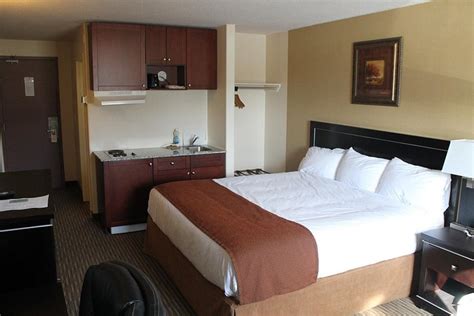 HORIZON INN (Valleyview, Alberta) - Hotel Reviews, Photos, Rate Comparison - Tripadvisor