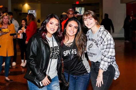 Photos: San Antonio Spurs fans show team spirit at AT&T Center - Laredo ...