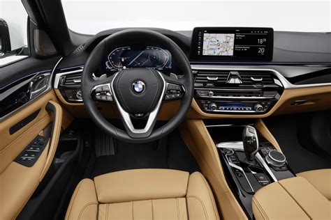 2024 Bmw 540i Interior