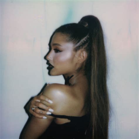 Profil Ariana Grande – newstempo