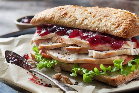 How to build the ideal holiday leftovers sandwich, according to food professionals | Cranberry ...