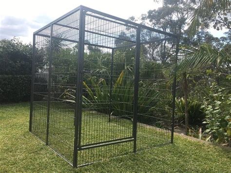 Large & Extra Large Outdoor Dog Kennels