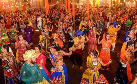 List of Popular Traditional Folk Dances of Gujarat